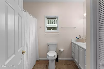 642 S Fourth Avenue S, Kure Beach, NC 28449 - Photo 19