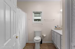 642 S Fourth Ave S, Kure Beach, NC 28449 - Photo 19