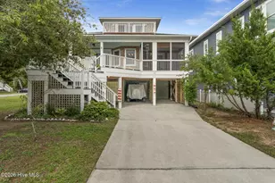 642 S Fourth Ave S, Kure Beach, NC 28449 - Photo 1