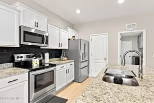 729 Aria Ln, Hubert, NC 28539 - Photo 15