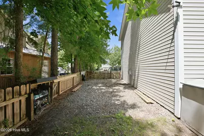 128 Hunting Wood Lane, New Bern, NC 28560 - Photo 31