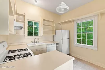 416 Castle Street, Wilmington, NC 28401 - Photo 19
