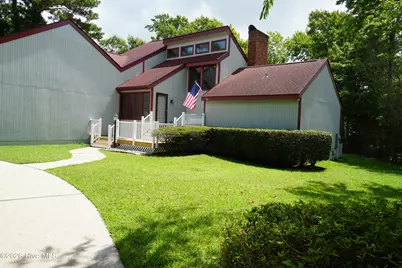 203 Sandpiper Drive, Newport, NC 28570 - Photo 1