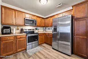 100 Belle Meade Ct, Benson, NC 27504 - Photo 9