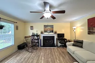 305 Vito Ct, Richlands, NC 28574 - Photo 15