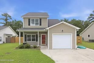 140 Crooked Run Dr, New Bern, NC 28560 - Photo 1