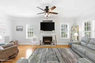 564 Royal Tern Dr, Hampstead, NC 28443 - Photo 5