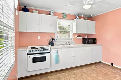 2011 Ocean Haven Road SW, Ocean Isle Beach, NC 28469 - Photo 7