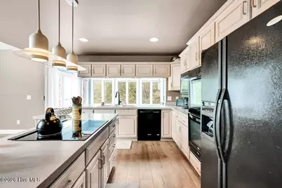 9001 Saint Stephens Place, Wilmington, NC 28412 - Photo 23
