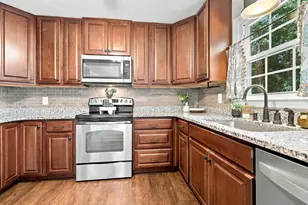 2212 Colony Plaza, Jacksonville, NC 28546 - Photo 11