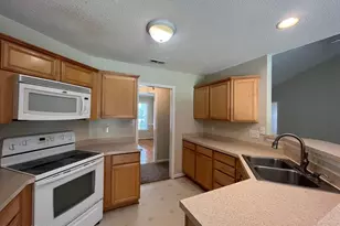 337 Foster Creek Rd, Swansboro, NC 28584 - Photo 9