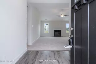 521 Appalachian Trl N, Jacksonville, NC 28546 - Photo 3