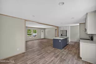 358 Mallard Roost Dr, Burgaw, NC 28425 - Photo 11