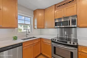 31 Newport St, Ocean Isle Beach, NC 28469 - Photo 13