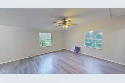 20 Deer Ridge Drive E, Hampstead, NC 28443 - Photo 17