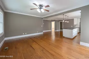 508 Stewart Ave, Clinton, NC 28328 - Photo 5