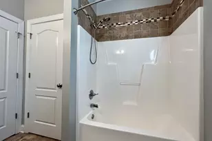 206 Sandy Springs Rd, Aberdeen, NC 28315 - Photo 19