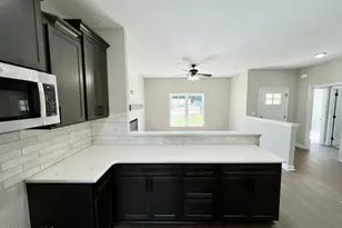211 Pendergrass Dr, Princeton, NC 27569 - Photo 9