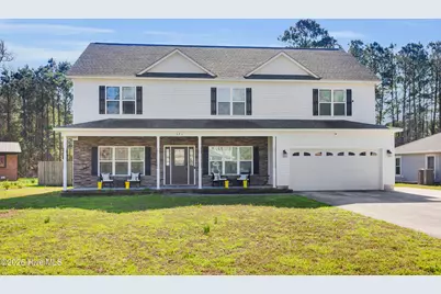 371 Carolina Pines Boulevard, New Bern, NC 28560 - Photo 1