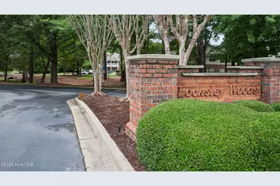2209 Locksley Woods Drive #E, Greenville, NC 27858 - Photo 31