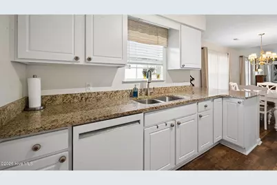 2209 Locksley Woods Drive #E, Greenville, NC 27858 - Photo 33