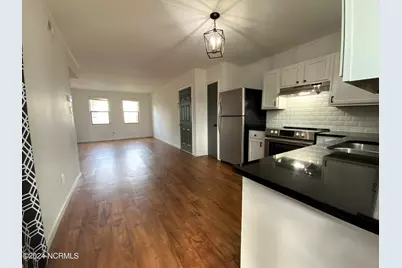 100 Ravenwood Drive #B, Jacksonville, NC 28546 - Photo 5