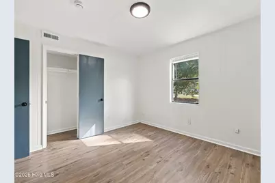 100 Ravenwood Drive #B, Jacksonville, NC 28546 - Photo 11