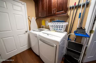 135 Eagles Nest Rd, Fontana Dam, NC 28733 - Photo 21