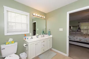511 Sassy Ct, Richlands, NC 28574 - Photo 29