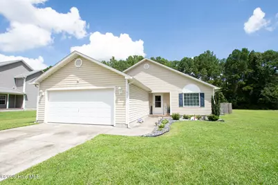 511 Sassy Court, Richlands, NC 28574 - Photo 1