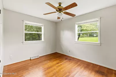 1020 Laurel Avenue, Rockingham, NC 28379 - Photo 13