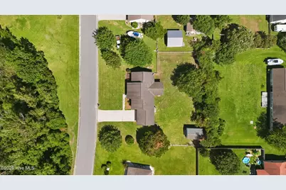 2011 Cambridge Downs Drive, Morehead City, NC 28557 - Photo 35