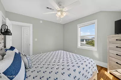 9 E Atlanta Street E, Wrightsville Beach, NC 28480 - Photo 33