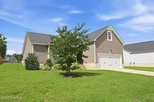 126 St James Way, Sanford, NC 27332 - Photo 3