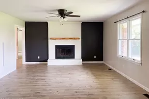 1003 Bateman Dr, Elizabeth City, NC 27909 - Photo 3