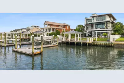 20 Pelican Drive, Wrightsville Beach, NC 28480 - Photo 35
