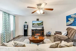 2304 E Oak Island Dr, Oak Island, NC 28465 - Photo 5