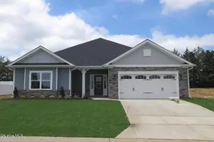 808 Hidden Brg Dr, Jacksonville, NC 28546 - Photo 1