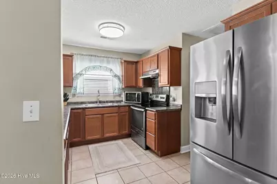 3311 Belmont Circle, Wilmington, NC 28405 - Photo 7