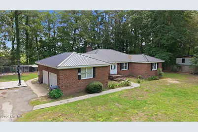 2453 Pennant Drive, Greenville, NC 27834 - Photo 3