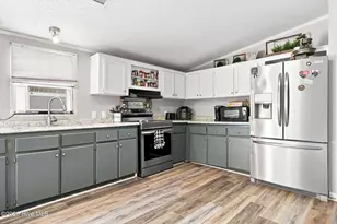 1919 Manning Rd, Greenville, NC 27858 - Photo 11