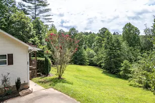 90 Copperhill Church Ln, Warne, NC 28909 - Photo 35