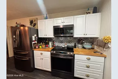 22581 Hoyl Circle, Maxton, NC 28364 - Photo 17