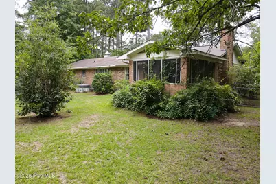 22581 Hoyl Circle, Maxton, NC 28364 - Photo 23