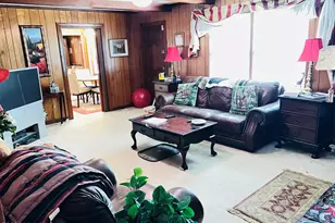 105 Country Club Cir, Clinton, NC 28328 - Photo 5