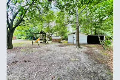 105 Country Club Circle, Clinton, NC 28328 - Photo 15