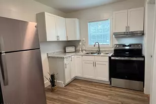 221 Adamsville Ct, Rocky Mount, NC 27803 - Photo 7