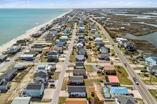 1303 N Topsail Dr, Surf City, NC 28445 - Photo 43