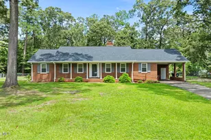 307 Kay Dee St, Goldsboro, NC 27534 - Photo 1