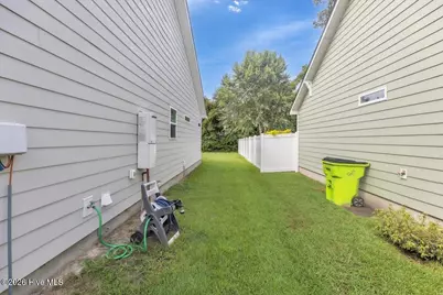 101 Grantham Place, New Bern, NC 28560 - Photo 5